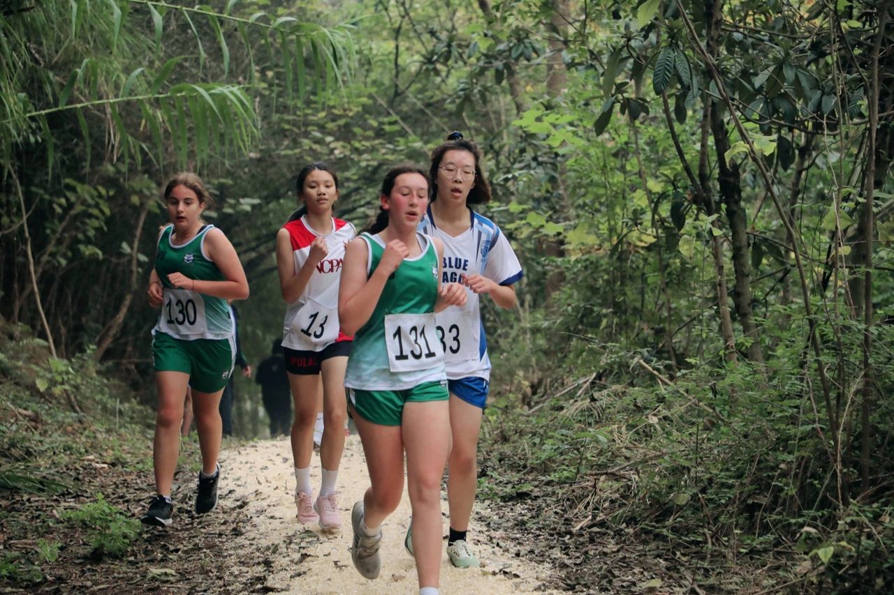UISG Cross Country Team Been Crowned ACAMIS Champions (Nov 2023)