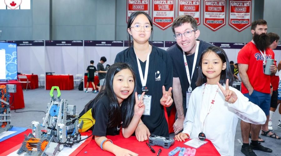 UISG at VEX Robotics Championships (April 2024)