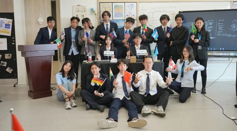 U2NESCO 2026: When Minds Meet, Humanity Speaks I 思辨交锋，共情生长