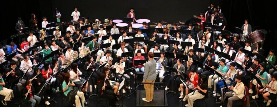 Making Music, Building Connections: UISG at ACAMIS | UISG少年亮相ACAMIS：用音乐连接全场